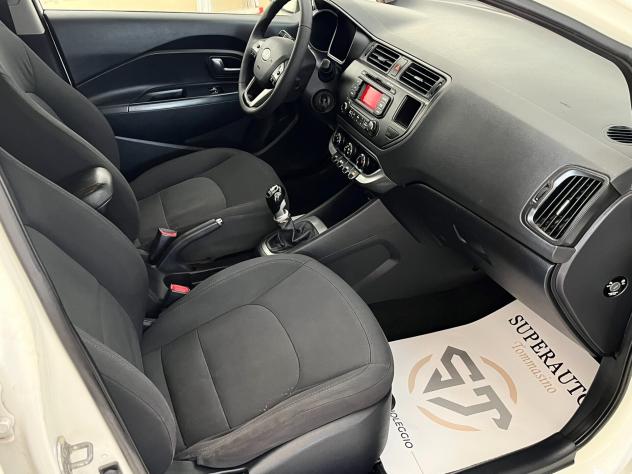 Kia Rio 1.4 CRDi WGT 5p. EX - Foto 10
