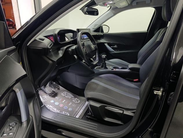 Peugeot 2008 PureTech 130 S&S Allure - Foto 9
