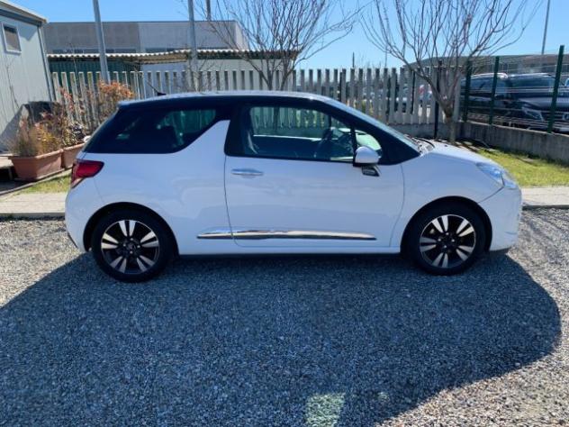 DS AUTOMOBILES DS 3 1.2 VTi 82 Chic rif. 23826342 - Foto 4