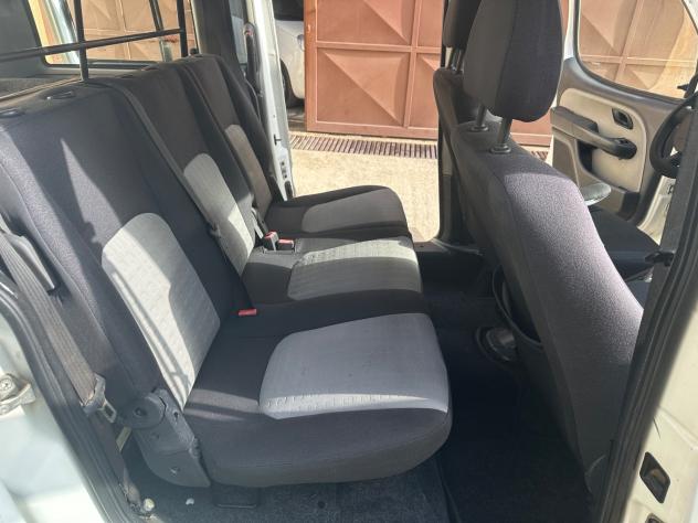 Fiat Dobl1.3 Multijet 75cv N1 5 posti gancio traino - Foto 10