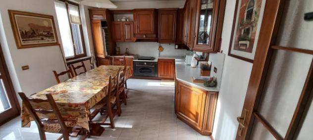Casa indipendente di 300 m² con 5 locali e box auto doppio in vendita a Casorezzo - Foto 18