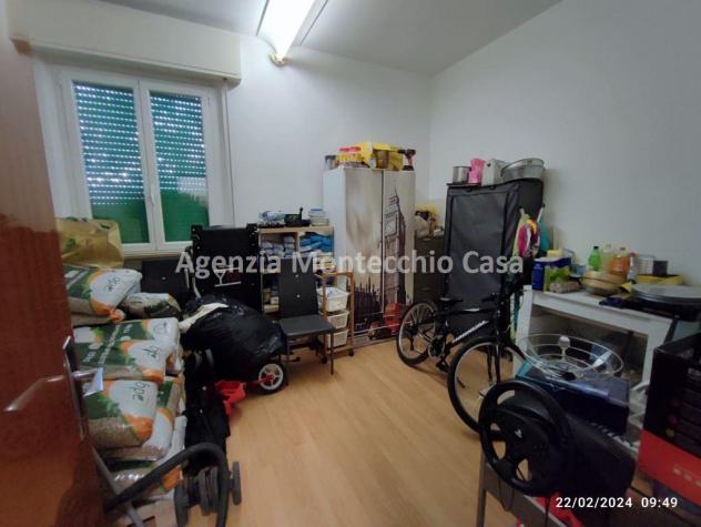 Casa singola con due appartamenti più mansarda e ampio scoperto esclusivo. - Foto 16