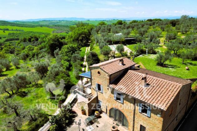 Rustico / Casale di 500 m² con più di 5 locali in vendita a Pienza - Foto 15