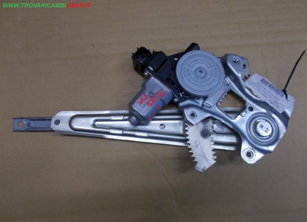 ALZACRISTALLO ELETTR. PORTA POST. D. 2 PIN NISSAN JUKE (F15E)  Carrozzeria  Lamierati esterni  Porte  Alzacristallo por NISSAN - JUKE - 01-07-2014 -,