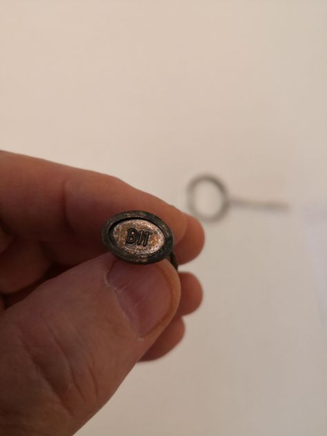 Soldatini (4 pz) in metallo scuro, da collezione + 1 fuori collezione in regalo. - Foto 4