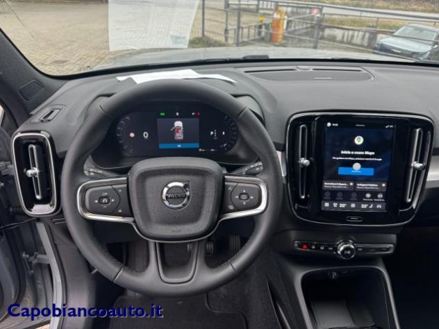 VOLVO XC40 B3 automatico Plus Dark KM0 rif. 23211339 - Foto 7