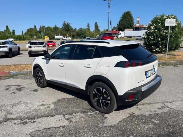 Peugeot e-2008 e 100kW Allure Pack - Foto 4