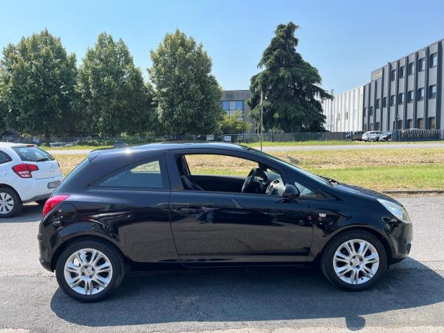 Opel Corsa 1.0 12V 3 porte - Foto 7