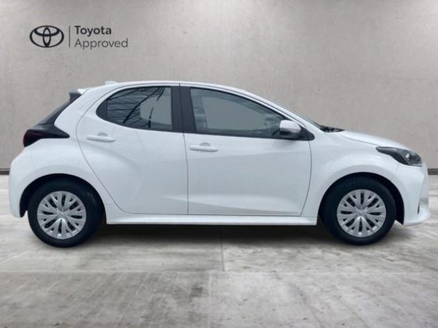 TOYOTA Yaris 1.5 Hybrid 5 porte Active rif. 23786560 - Foto 4
