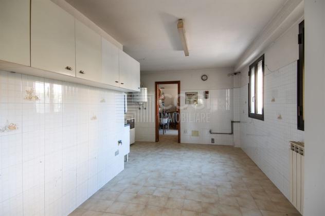 Appartamento con ingresso indipendente in bifamiliare! - Foto 13