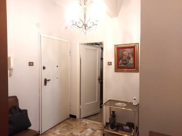 6 vani 2 balconi cantina p.auto scoperto - Foto 8