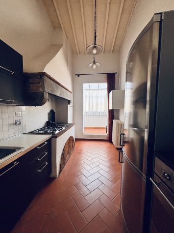 Piazza Santo Spirito, 1100 euro contratto residenziale, grazioso bilocale - Foto 3