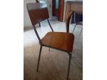 Sedia in metallo e legno marrone