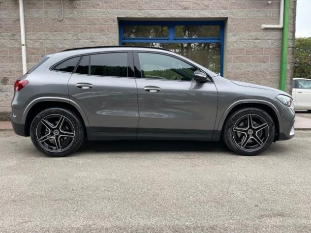 MERCEDES-BENZ GLA 180 D PREMIUM PLUS UNIPROPRIETARIO 64 COLORI LED rif. 24019087 - Foto 2