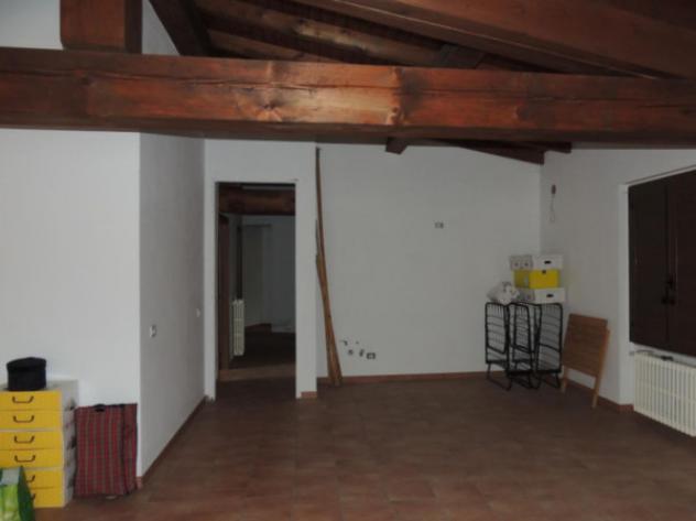 Immobile in asta di 210 m², box auto in vendita a Gambarana - Foto 6