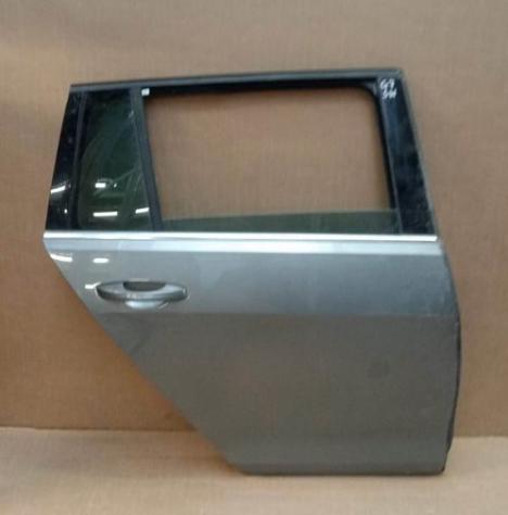PORTA POST. D. GRIGIO ORO MET. C/ALZ. E SERR 999-U1294593 Carrozzeria  Lamierati esterni  Porte  Porta post. dx. VOLKSWAGEN - GOLF 7 Variant - 01-07-2
