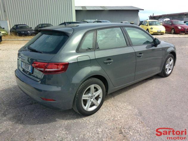 AUDI - A3 - 1.6 TDI S tronic Sport - Foto 3