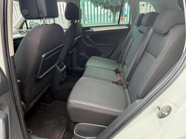 VOLKSWAGEN Tiguan Tiguan II 2.0 tdi Advanced R-Line Exterior Pack 15 rif. 23936620 - Foto 6