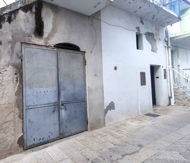 Rif.07G Bernalda Via Cavour - Vendesi garage/deposito 55mq