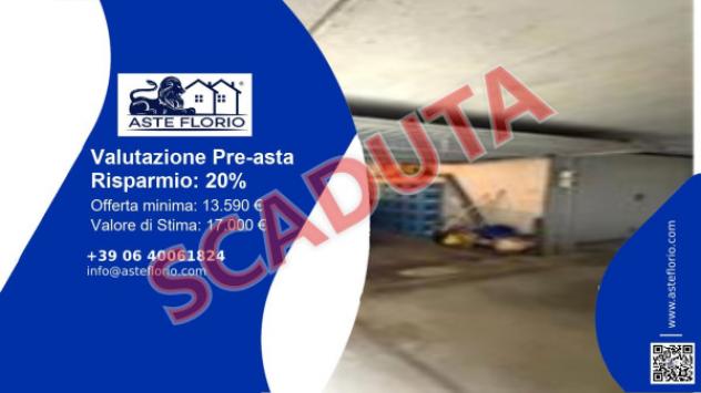 Immobile in asta di 25 m², box auto in vendita a Cornate d'Adda
