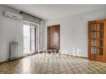 Appartamento di 110 m² con 5 locali e posto auto in vendita a Taranto