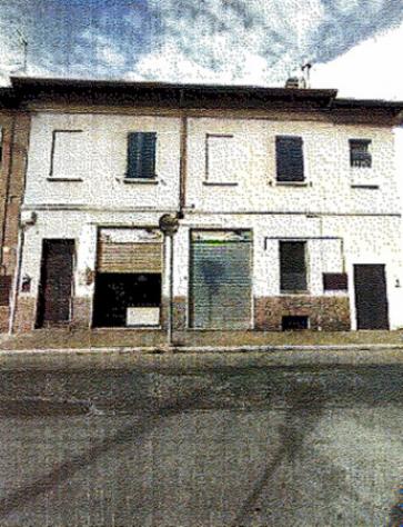 Immobile in asta di 50 m² con più di 5 locali in vendita a Legnano