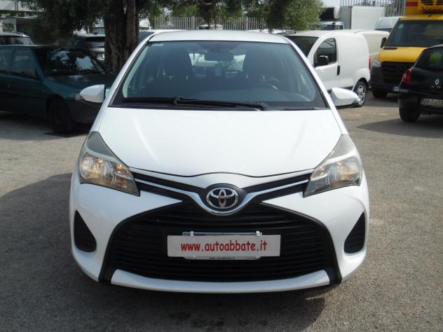 Toyota Yaris 1.0 GPL 5 porte Cool - Foto 2