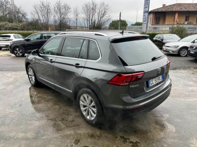 VOLKSWAGEN Tiguan 2.0 TDI SCR DSG Business BlueMotion Technology rif. 23917251 - Foto 3