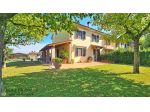 TERRATETTO di 6 vani e di 180 mq (ALTOPASCIO) rif. 3618
