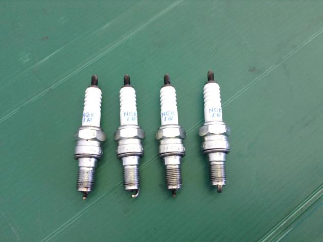 HONDA CB GT ABS KM0 1000 KIT 4 CANDELE - NGK IMR9E9HES 2026 JH2SC93A - Foto 2