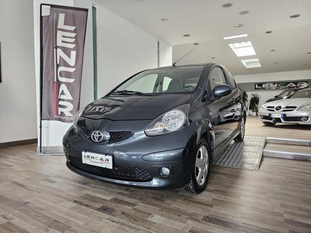 Toyota Aygo 1.0 12V VVT-i 3 porte Sol - Foto 4
