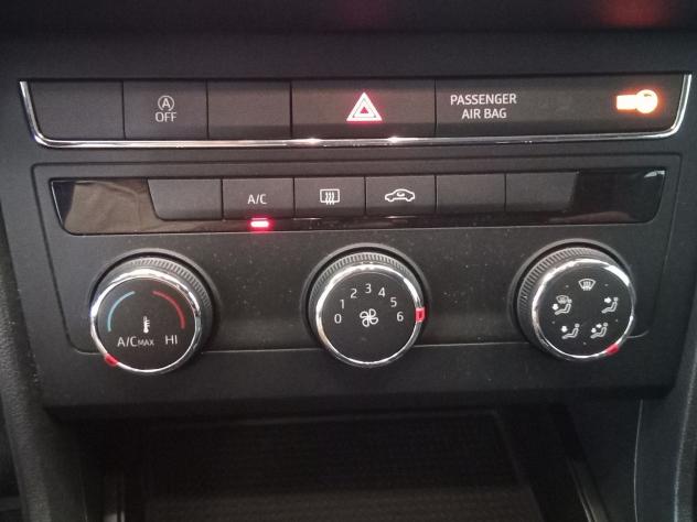 SEAT Leon Leon ST 1.4 tgi Business 110cv - Foto 8