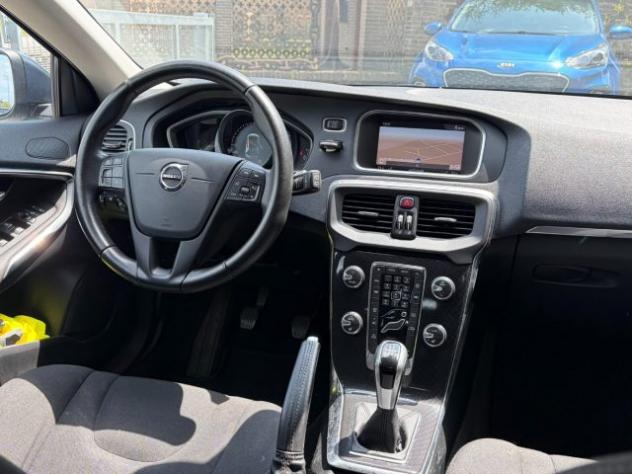 VOLVO V40 D2 Momentum rif. 23944725 - Foto 9