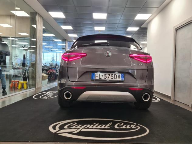 Alfa Romeo Stelvio 2.2 Turbodiesel 210 CV AT8 Q4 Super - Foto 4