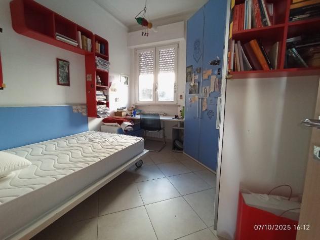 Camaiore centro.
Villetta singola con 3 camere da letto .
Ristrutturata . - Foto 12