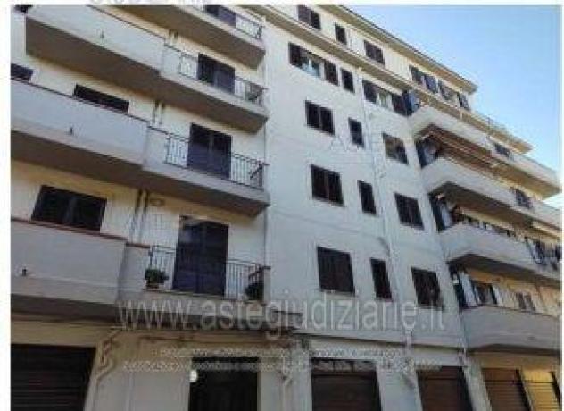 IMMOBILI-IMMOBILE RESIDENZIALE-via San Biagio n. 10