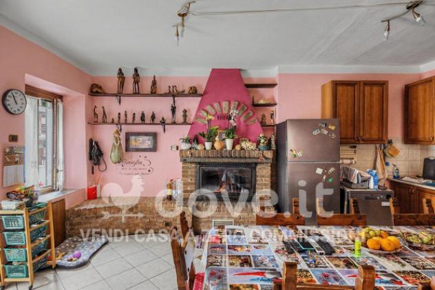 Appartamento di 166 m² con 4 locali in vendita a Gattico-Veruno