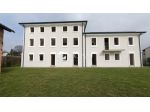 APPARTAMENTO di 4 vani e di 108 mq (ASOLO) rif. AS325C