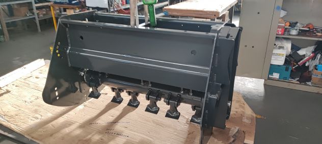TRINCIA PER ESCAVATORE O BRACCIO - Foto 8