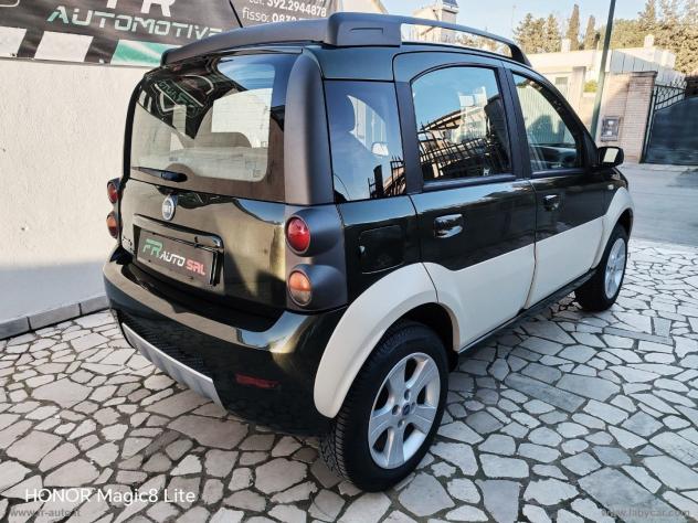 FIAT Panda 1.3 MJT 16V 4x4 Monster - Foto 6