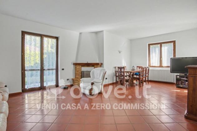 Villa di 350 m² con più di 5 locali e box auto in vendita a Varese - Foto 3