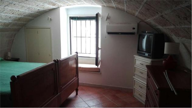 A000249 - monolocale arredato / porta napoli - Foto 5