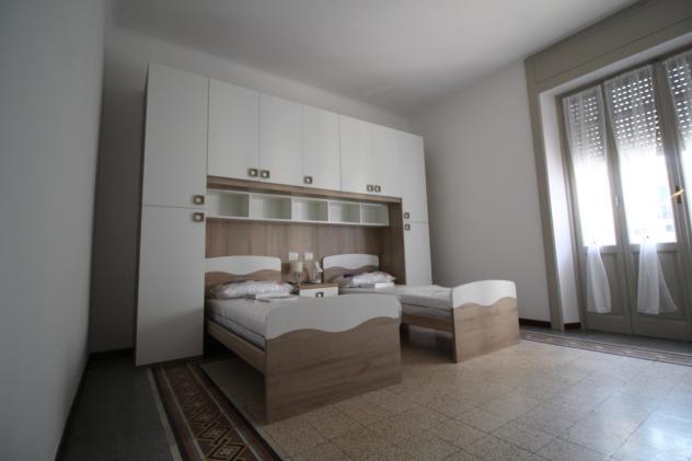 Stanza in appartamento in affitto a Novara - Foto 2