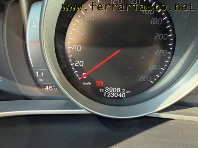 VOLVO V40 D2 Geartronic Momentum NEOPATENTATI rif. 23997591 - Foto 9
