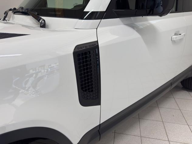 Land Rover Defender 3.0D I6 200 110 SE AWD Autocarro N1 + iva - Foto 10