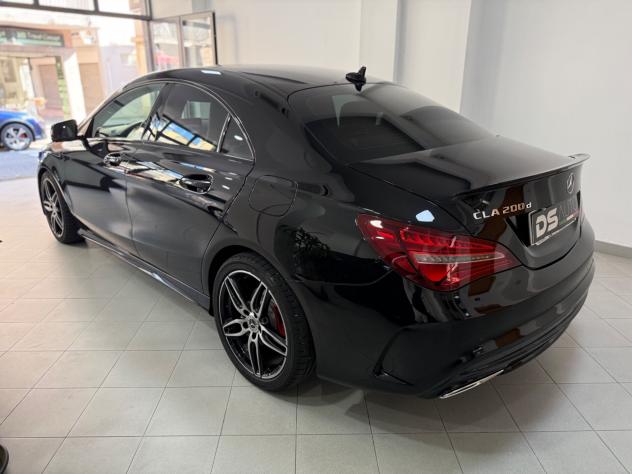 MERCEDES- BENZ CLA 200 D 136 CV AMG PREMIUM PLUS - Foto 10