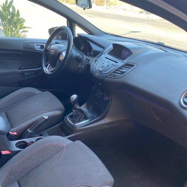 Ford Fiesta 1.5 TDCi 95CV 5 porte ST-Line - Foto 8