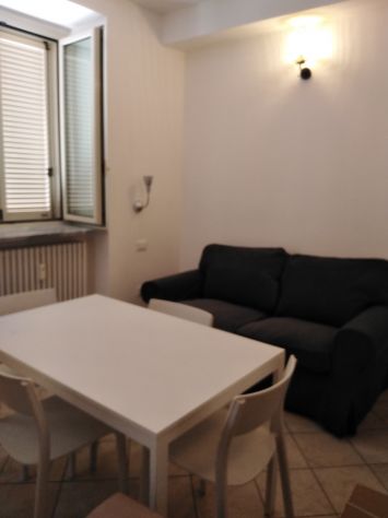 AFFITTASI BILOCALE ARREDATO - TORINO - Foto 4