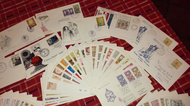 Cartoline francobolli VATICANOi prezzi vari circa 140 prezzo - Foto 2