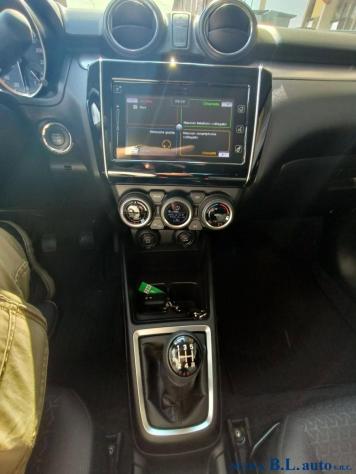SUZUKI - Swift - 1.2 Hybrid Top - Foto 8